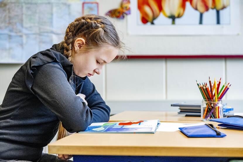 Photo of girl reading